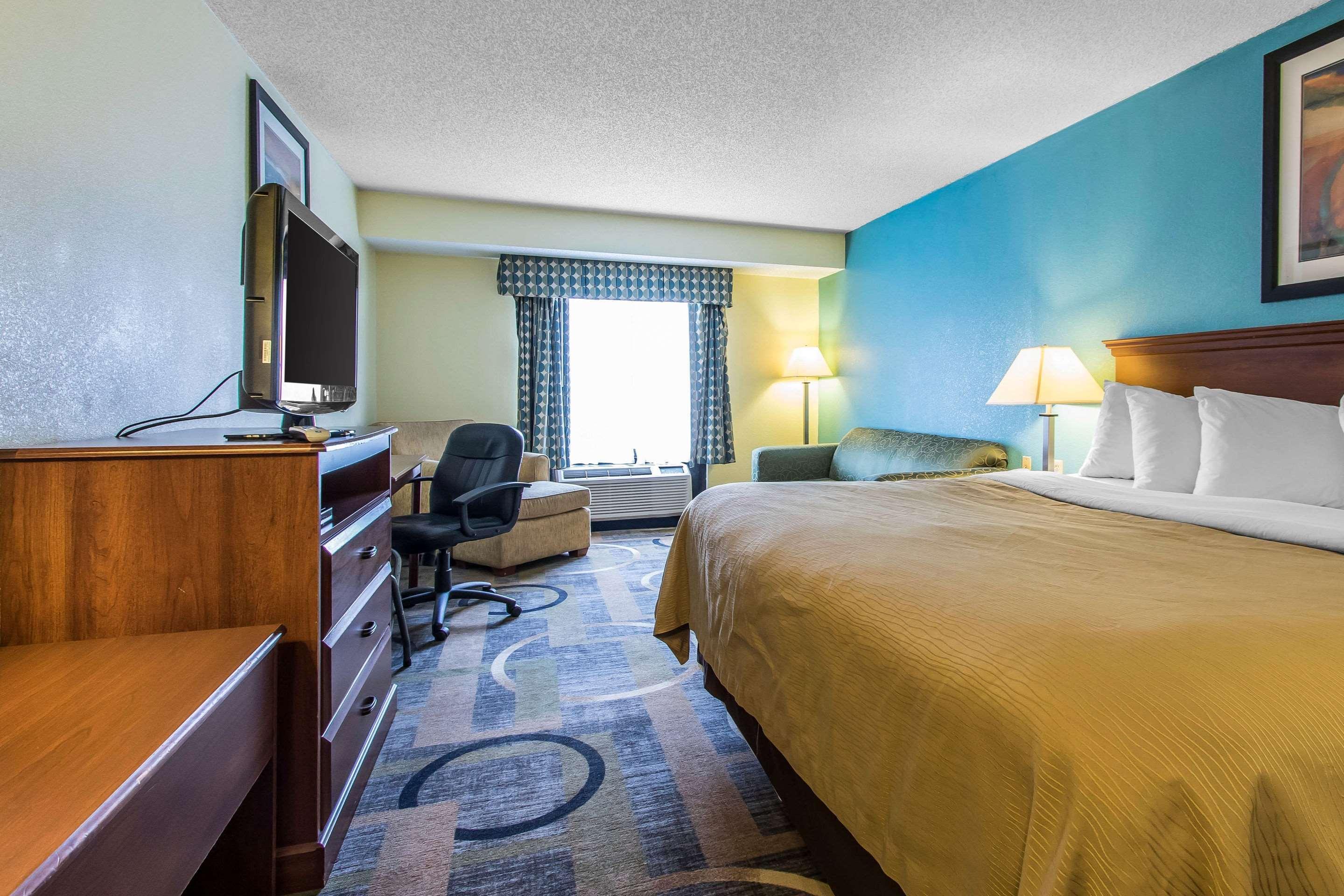 Quality Inn & Suites Memphis East Εξωτερικό φωτογραφία