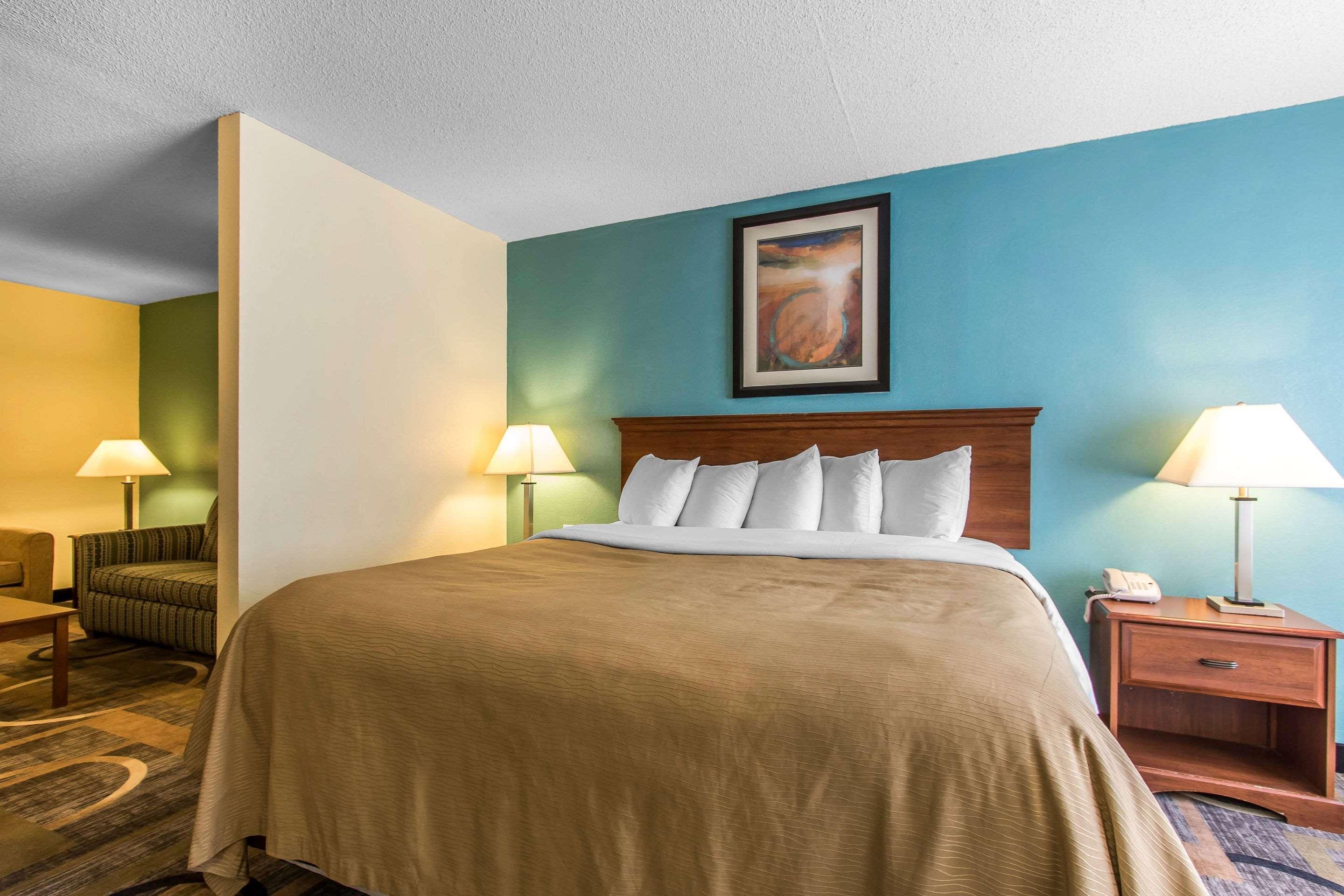 Quality Inn & Suites Memphis East Εξωτερικό φωτογραφία