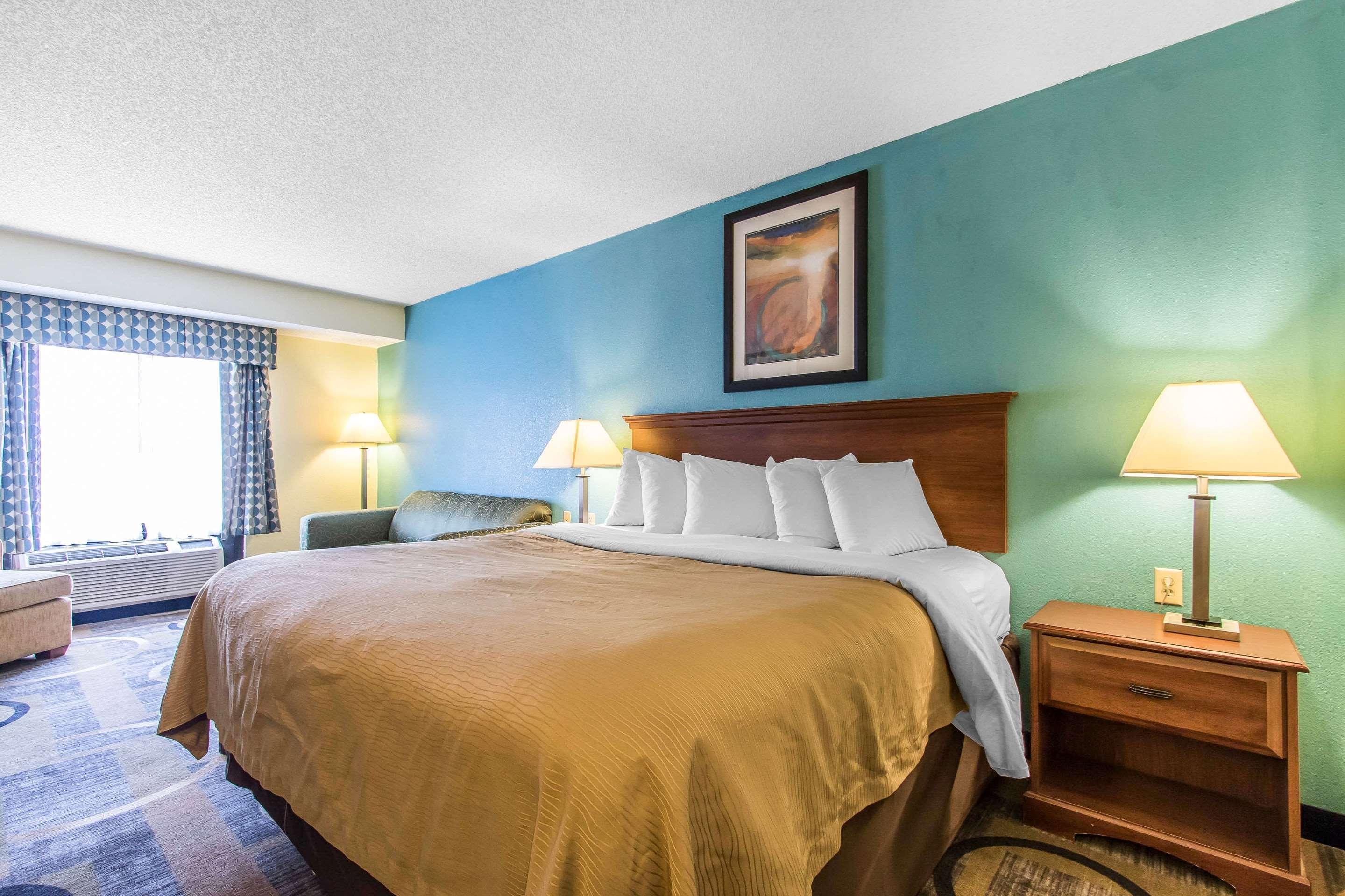 Quality Inn & Suites Memphis East Εξωτερικό φωτογραφία