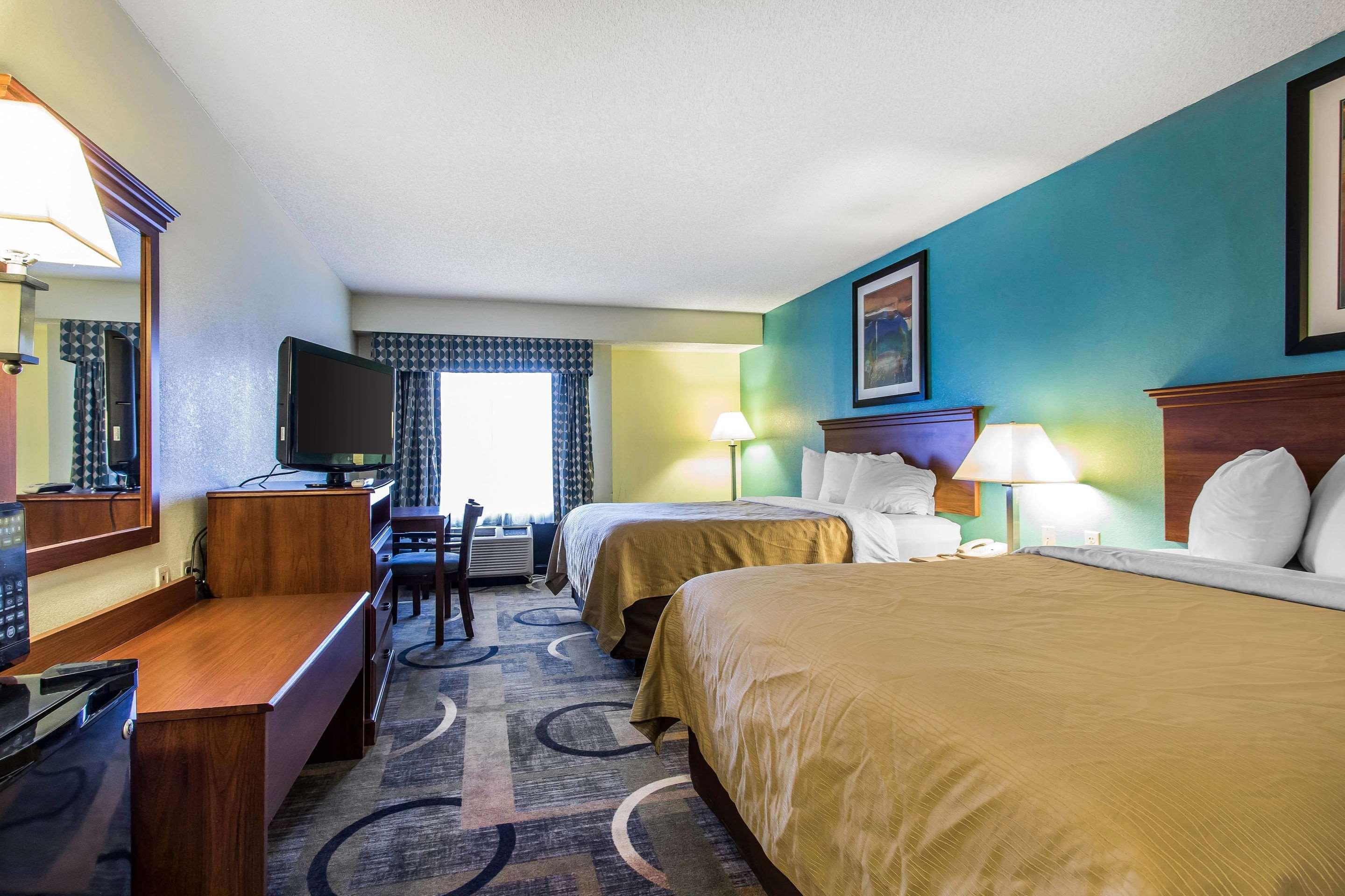 Quality Inn & Suites Memphis East Εξωτερικό φωτογραφία